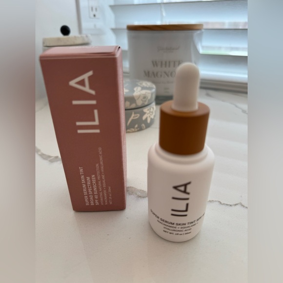 🆕 NIB ILIA • Super Serum Skin Tint SPF 40 •
 Shade ST 12.75, Papakolea - Picture 8 of 16